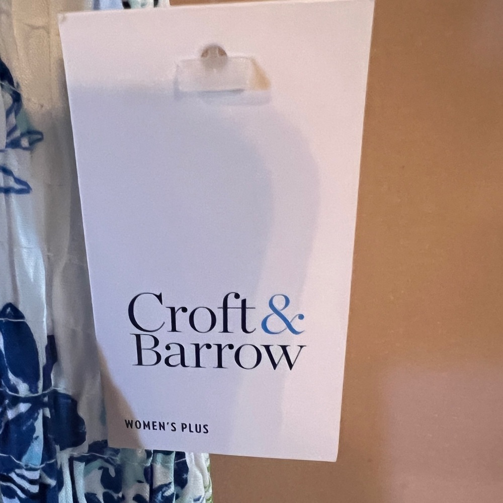 Croft & Barrow sleeveless maxi dress with beach theme print. - Picture 3 of 6